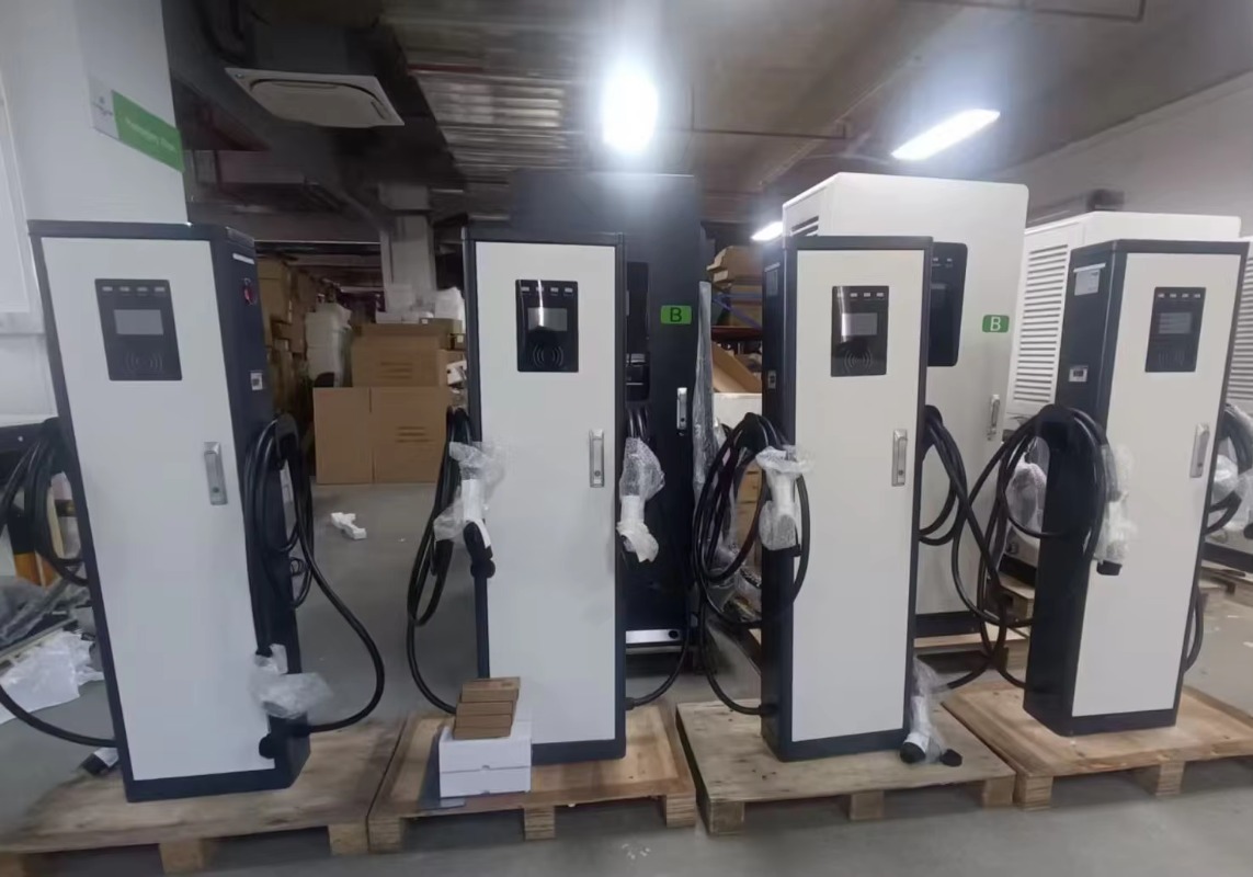 เครื่องชาร์จรถยนต์ไฟฟ้า AC แบบ - Ev Charger บทวิจารณ์และราคา